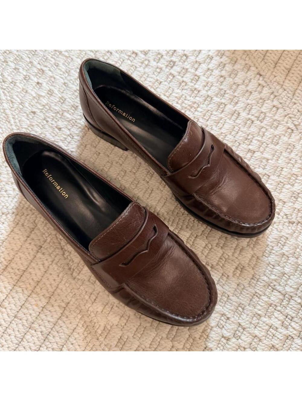 Reformation Ani Ruched Loafers in Black Leather - Picture 3 of 9